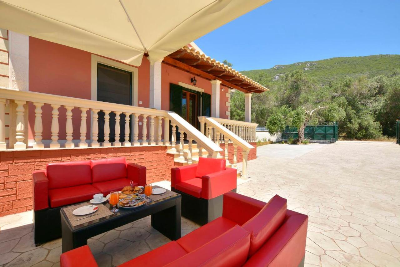 La Casa Del Sole Villa Halikúnasz Kültér fotó